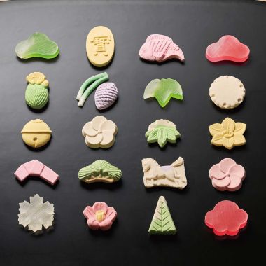 俵屋吉冨 迎春御干菓子