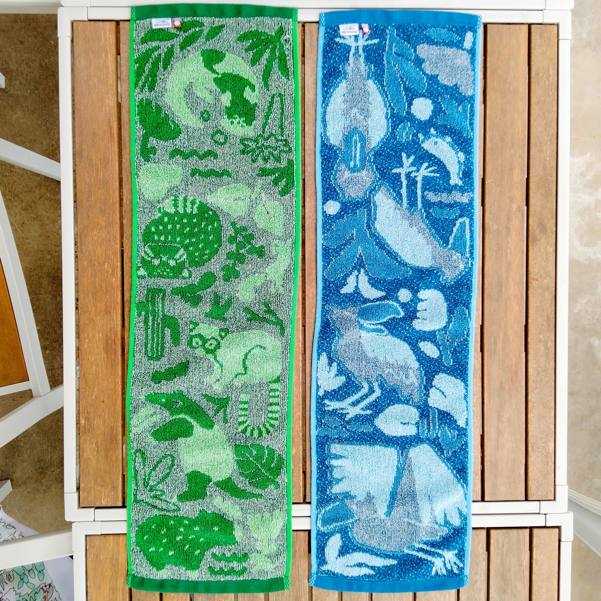 今治産ジャガードマフラータオル（グリーン） ﾏﾇﾙﾈｺ ﾜｵｷﾂﾈｻﾞﾙ ｶﾋﾟﾊﾞﾗ