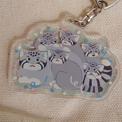 ねこ型ナスカン付アクリルキーホルダー　MANUL FAMILY 2026
