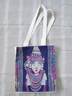 モン族ろうけつ染めトートバッグ