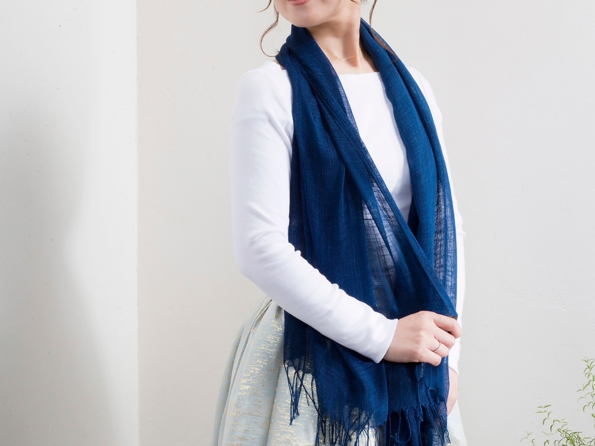 天然インディゴのボタニカルストール(濃色) | インディゴ気仙沼