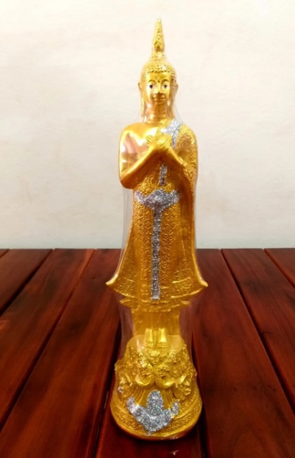 輸入品】金曜日の仏像 ／พระประจำวันศุกร์（4㎝X16㎝） | タイ貿易倉庫UD