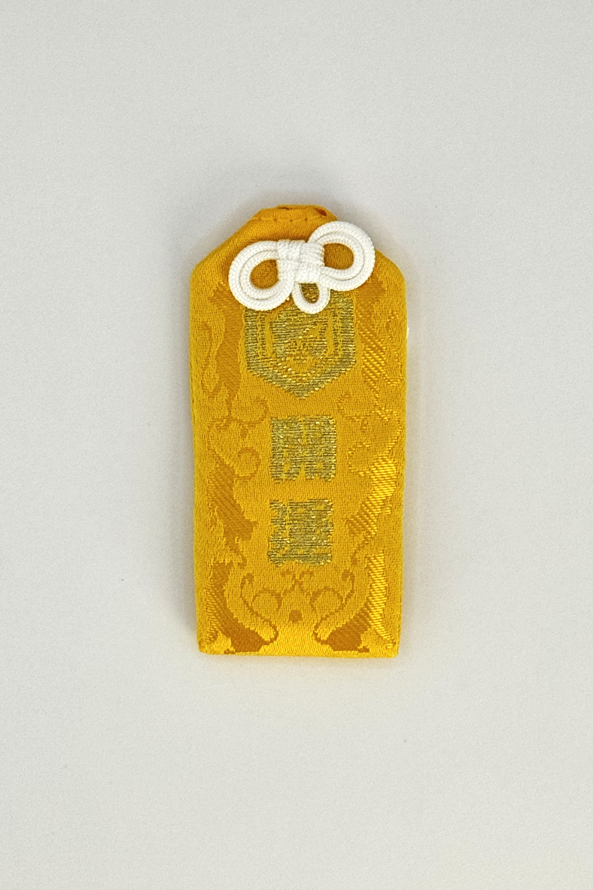 ヒランヤ アキュムレーター お守り ゴールド 金色 純金で心躍る体験】「純金製 飛躍を願う兎年のお守り」が「ショップ