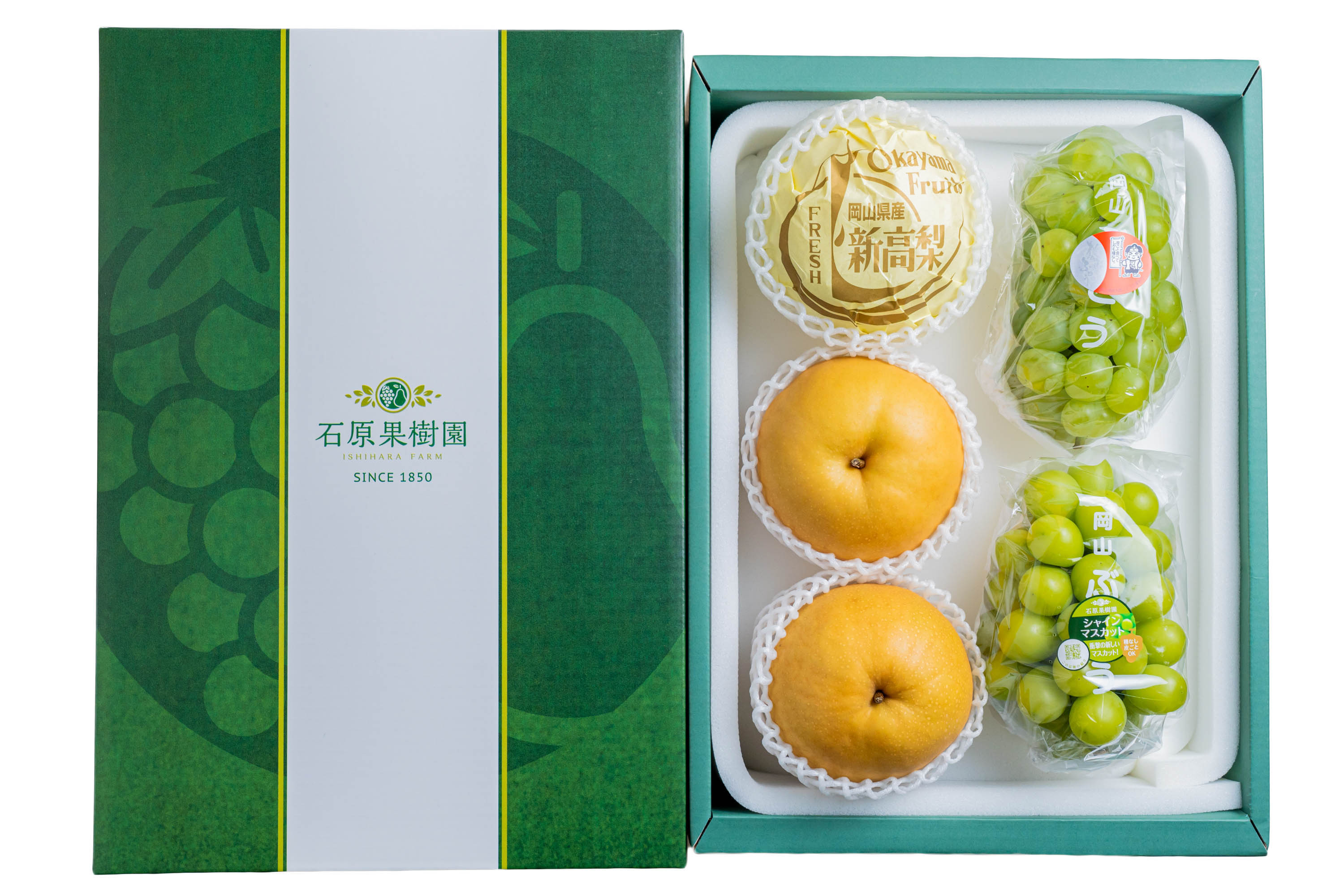 新高梨3玉・桃太郎ぶどう中1房・シャインマスカット中1房 | 石原果樹園