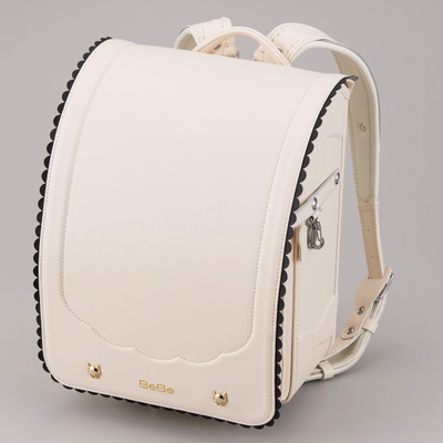 ベベ　ポッシュキャット　ポッシュホワイト