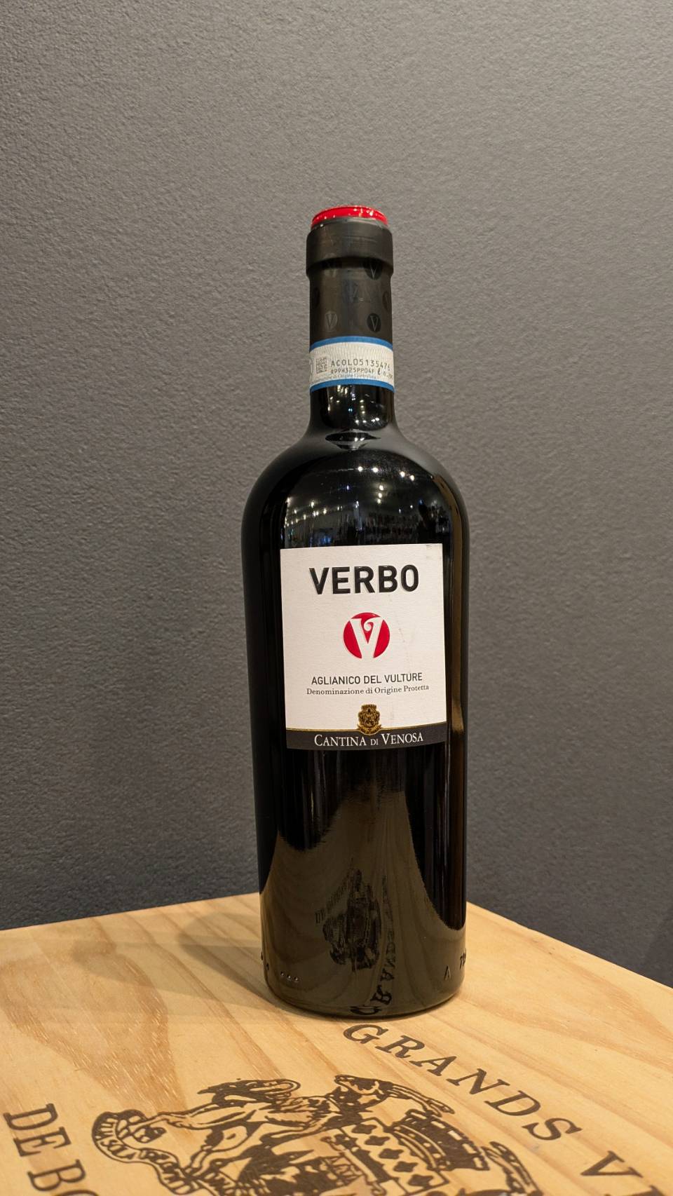 赤ワイン】カンティーナ・ヴェノーザ ヴェルボ・アリアニコ・ロッソ